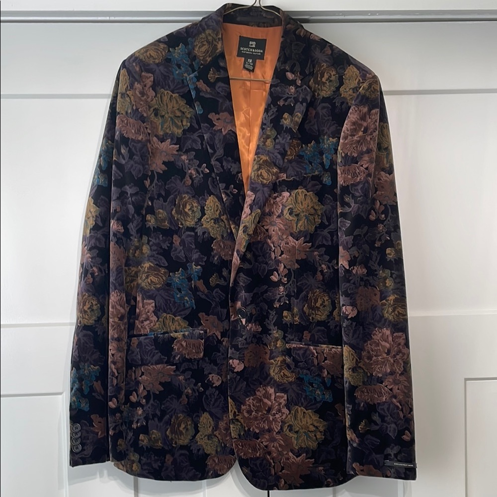 Velvet Scotch & Soda Boutique Blue and Brown Sport Coat with Ornate Pattern